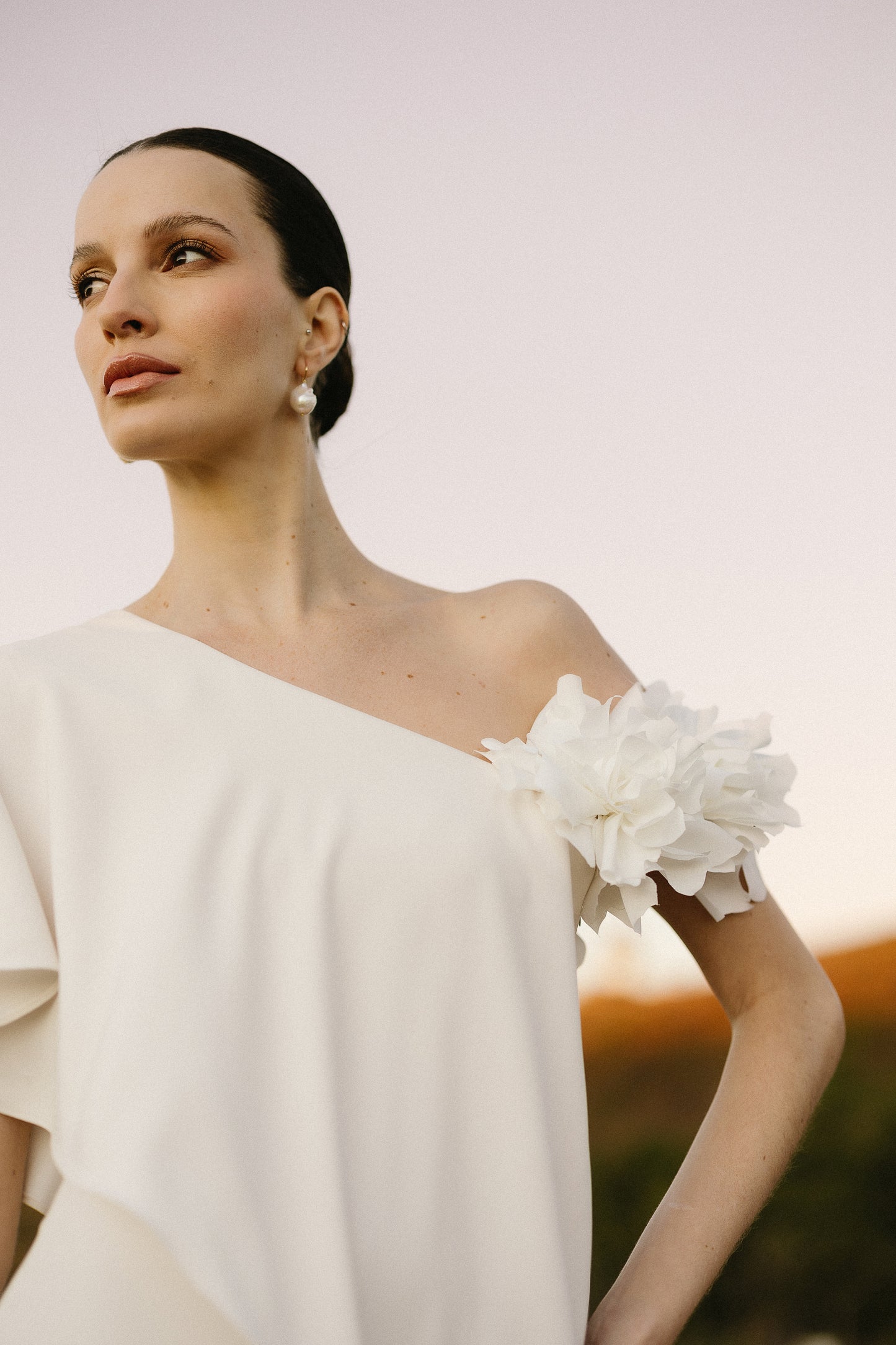 MACACÃO CREPE UM OMBRO SÓ