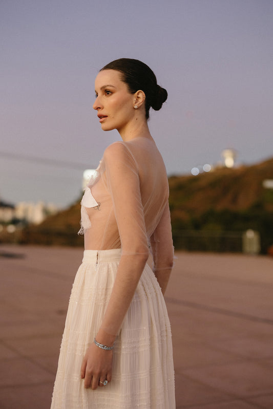 SEGUNDA PELE TULE + SAIA LONGA PLISSADA E BORDADA