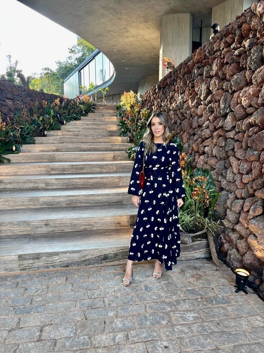 Vestido Midi Flores Bordadas Cru 3D