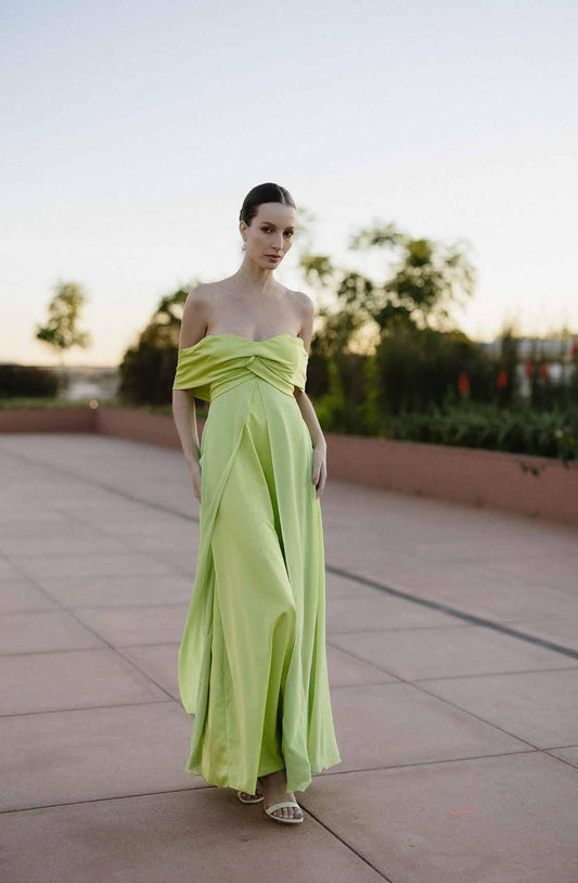 VESTIDO TOMARA-QUE-CAIA OMBRO SÓ