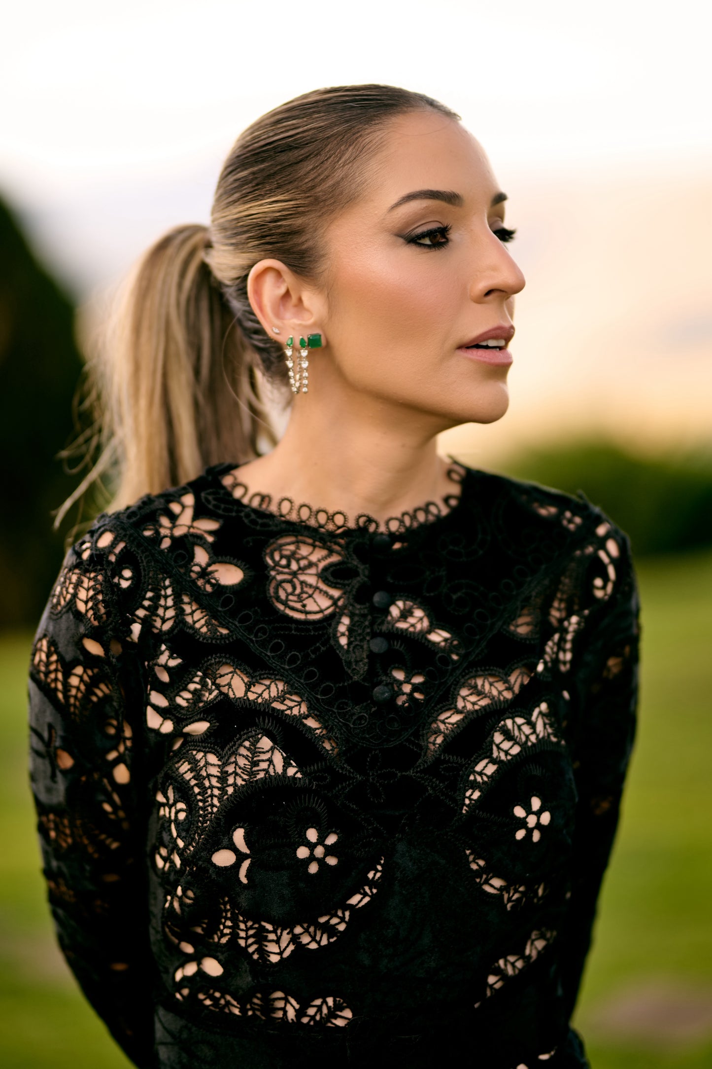 Vestido midi renda aveludada
