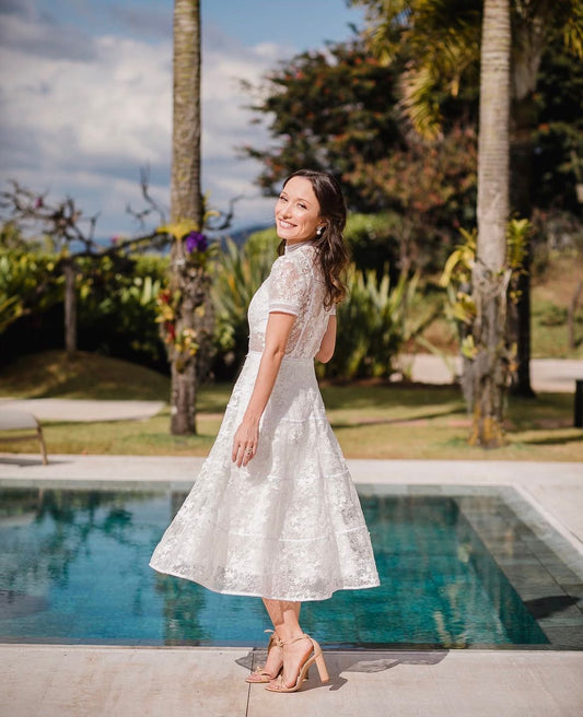 Vestido Midi Renda Francesa Off White com Flores 3D